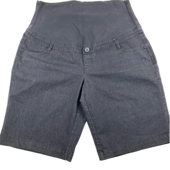 Thyme Maternity Charcoal Denim Shorts with pockets - Picture 1 of 8